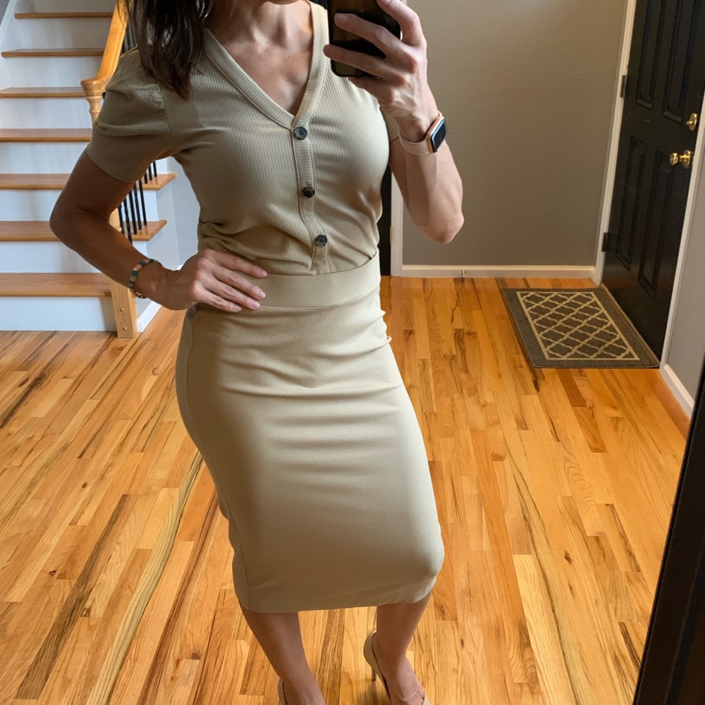 Ann Taylor Ribbed Pencil Skirt